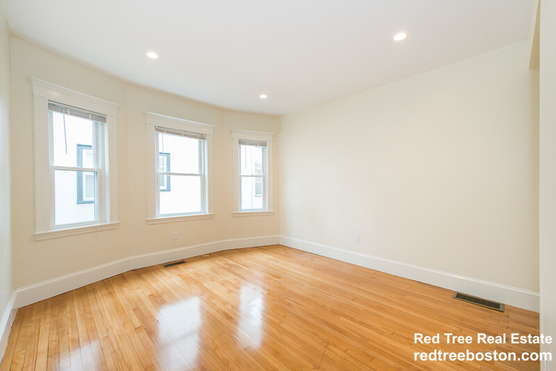 299 301 Alewife Brook Pkwy, East Somerville