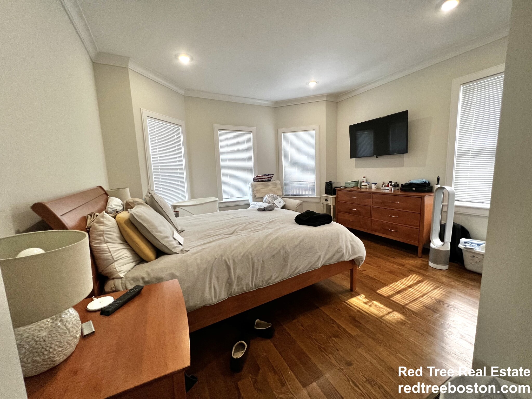 11 Falkland St, Brighton