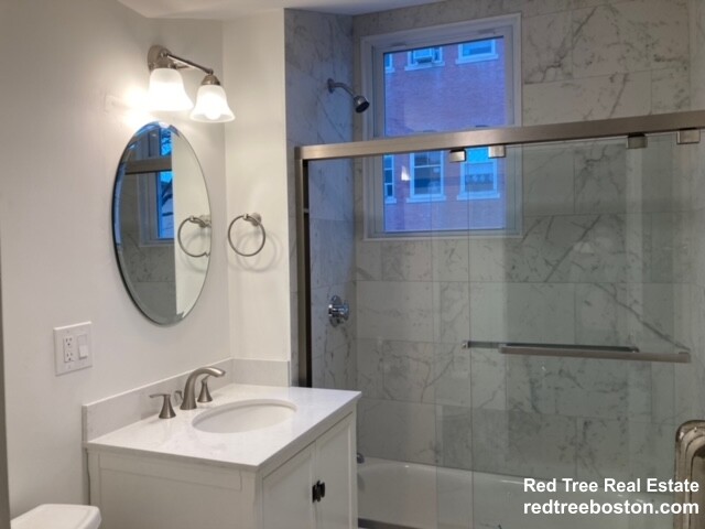 216 Norfolk St, Cambridgeport