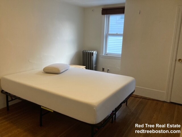 216 Norfolk St, Cambridgeport