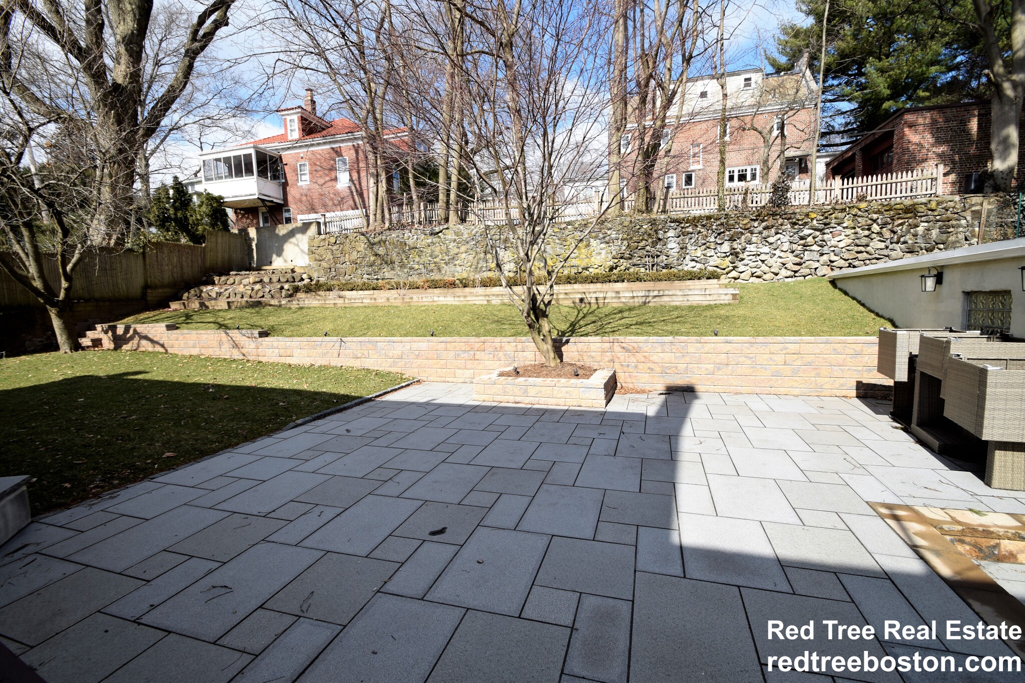 75 Somerset Rd, Brookline Hills