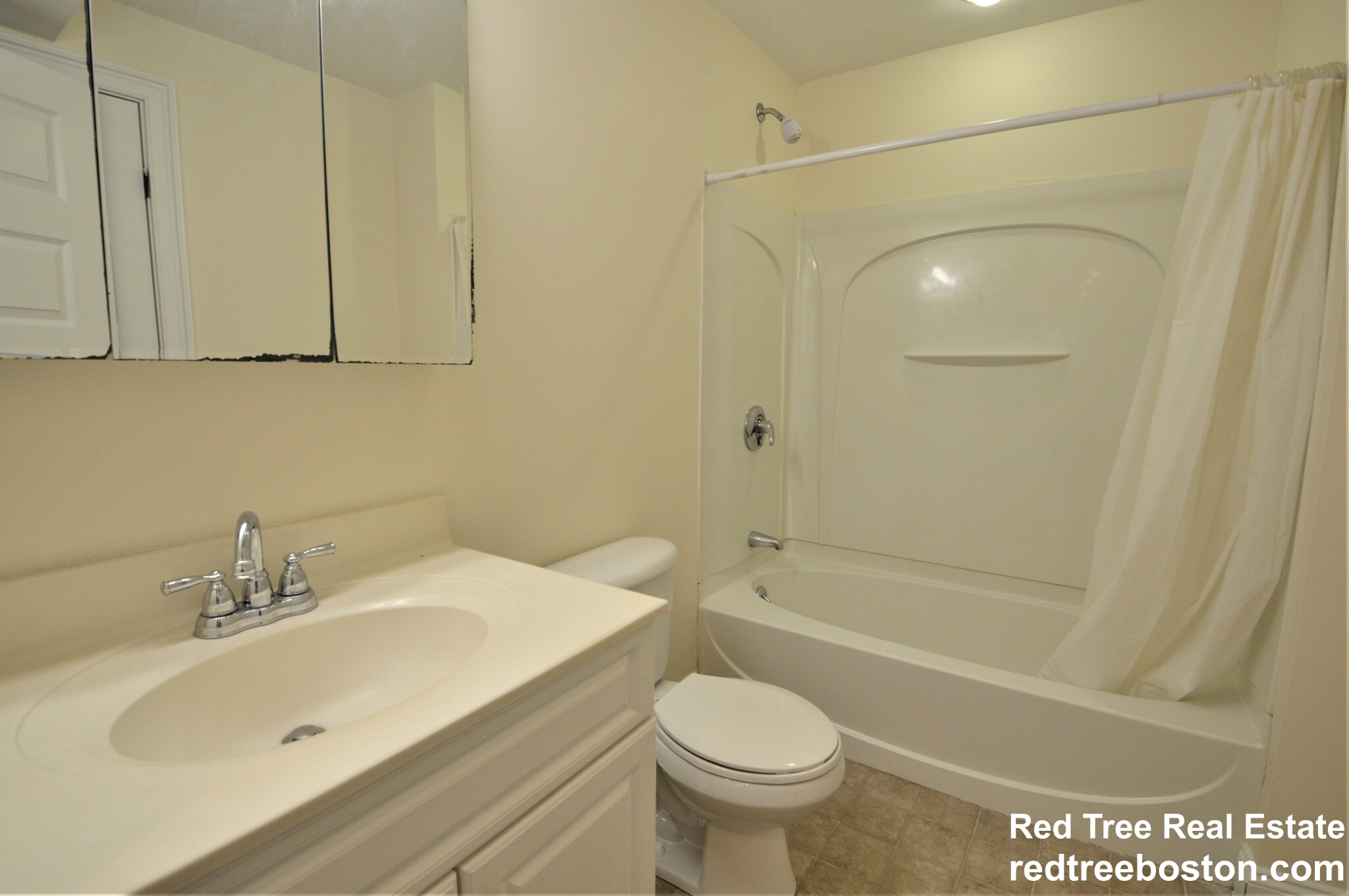 55 Ashford St, Allston