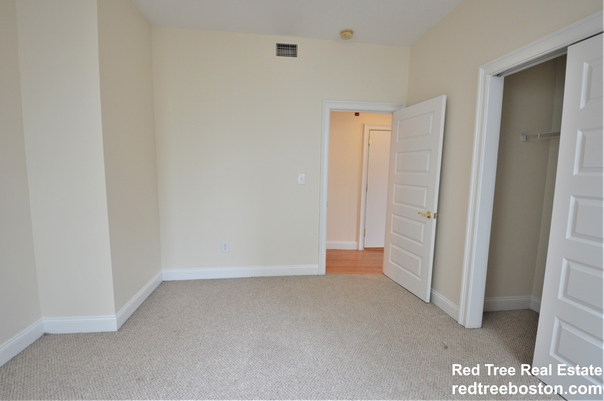 55 Ashford St, Allston