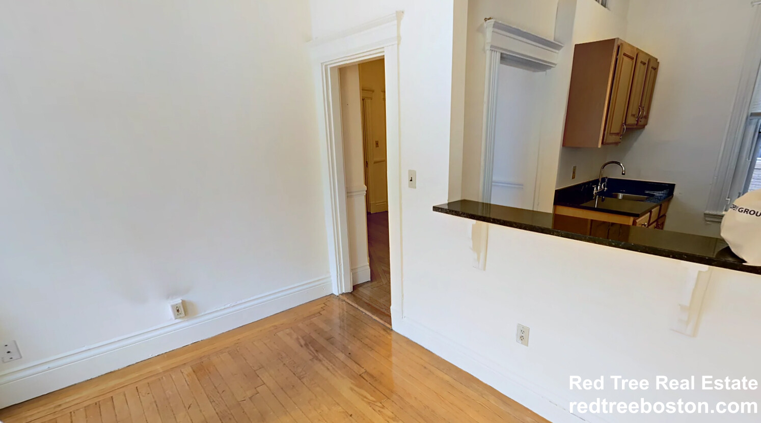 24 Queensberry St, Fenway