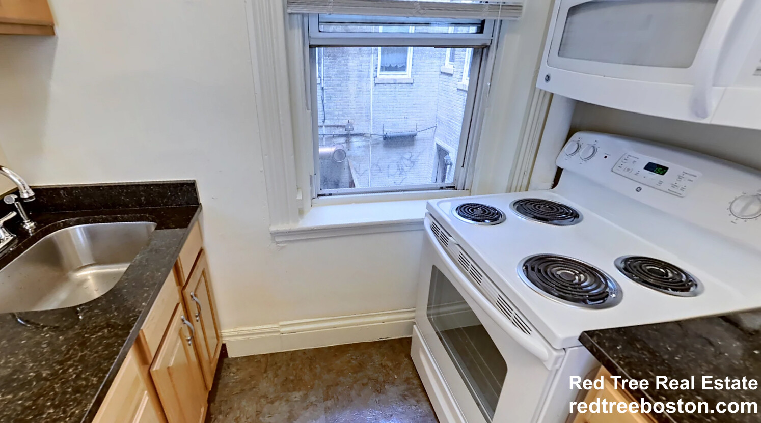 24 Queensberry St, Fenway