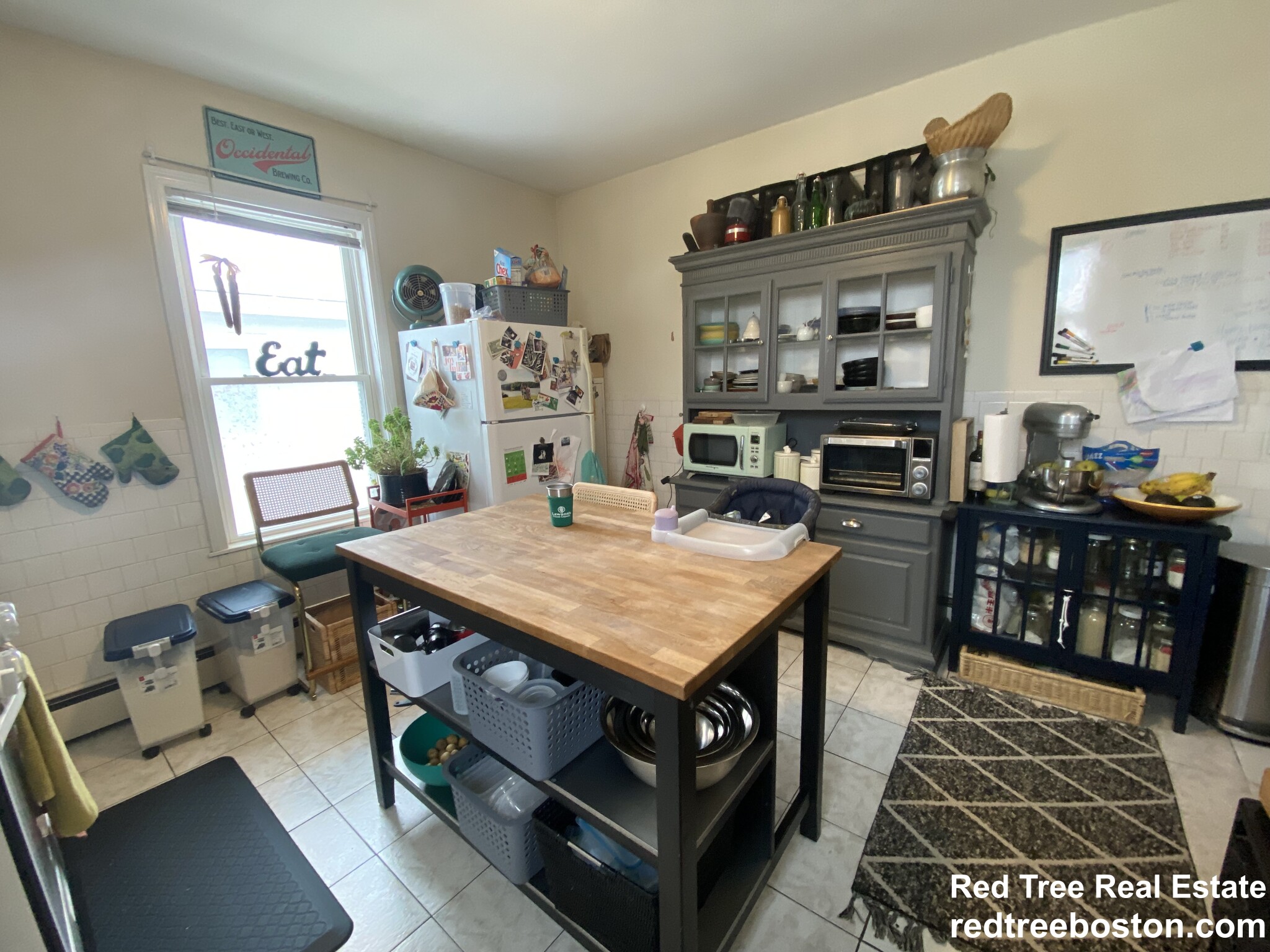 1498 Centre St, Roslindale