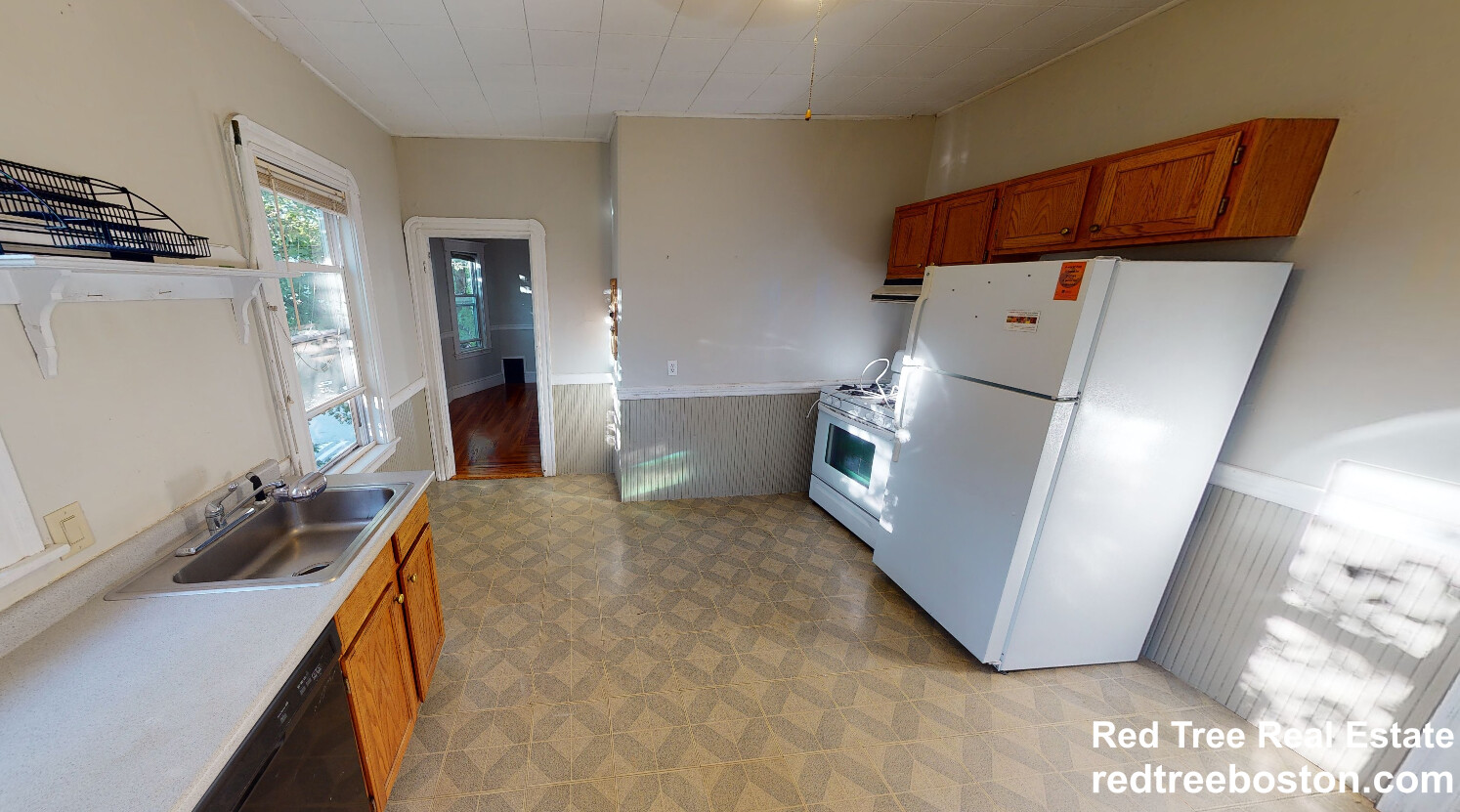 296 Highland Ave, Powder House Square