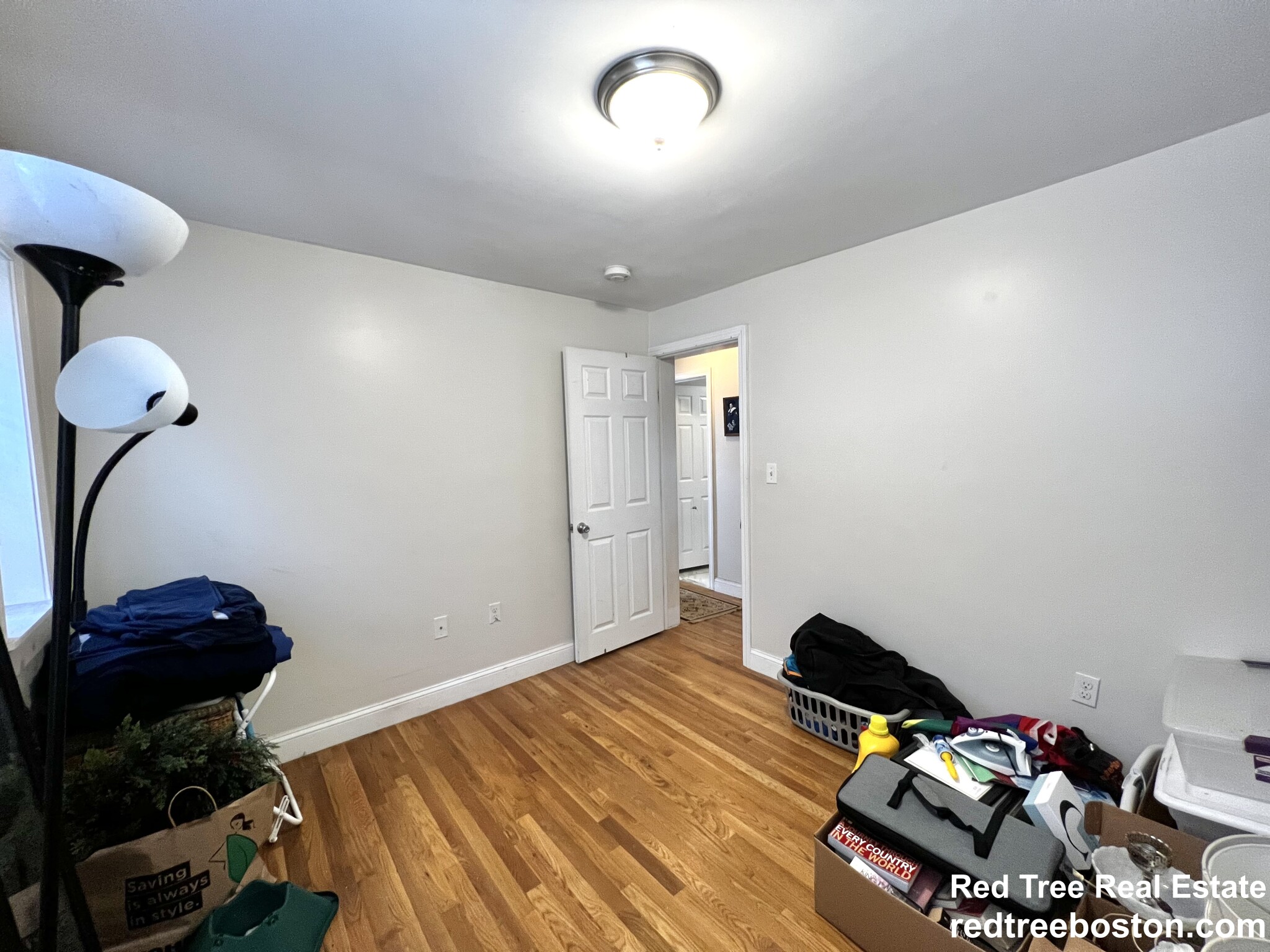 678 Bennington St, East Boston