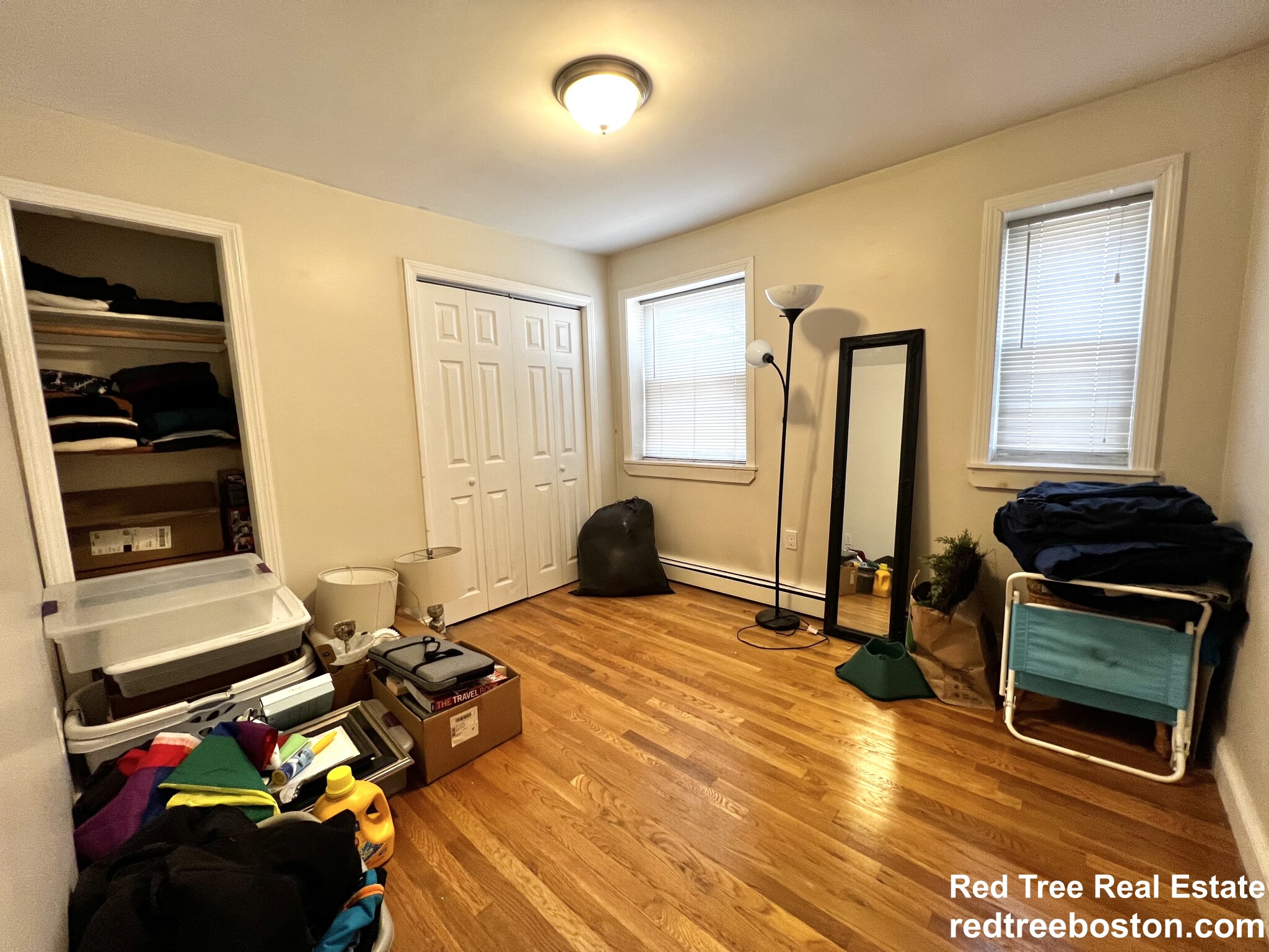 678 Bennington St, East Boston