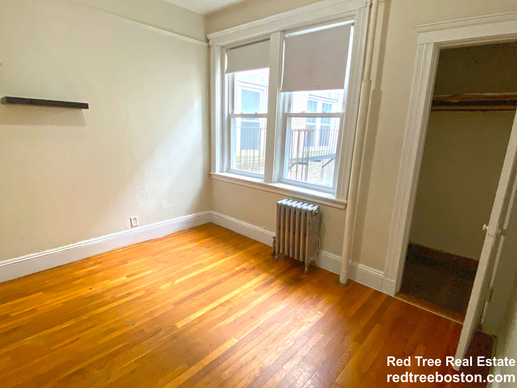 1687 Commonwealth Ave, Brighton