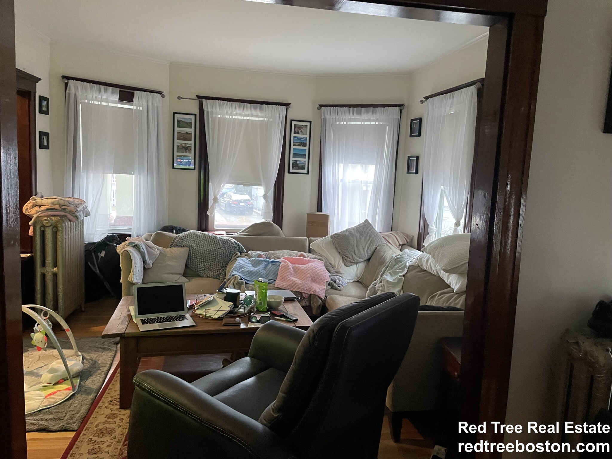 28 Atkins St, Oak Square