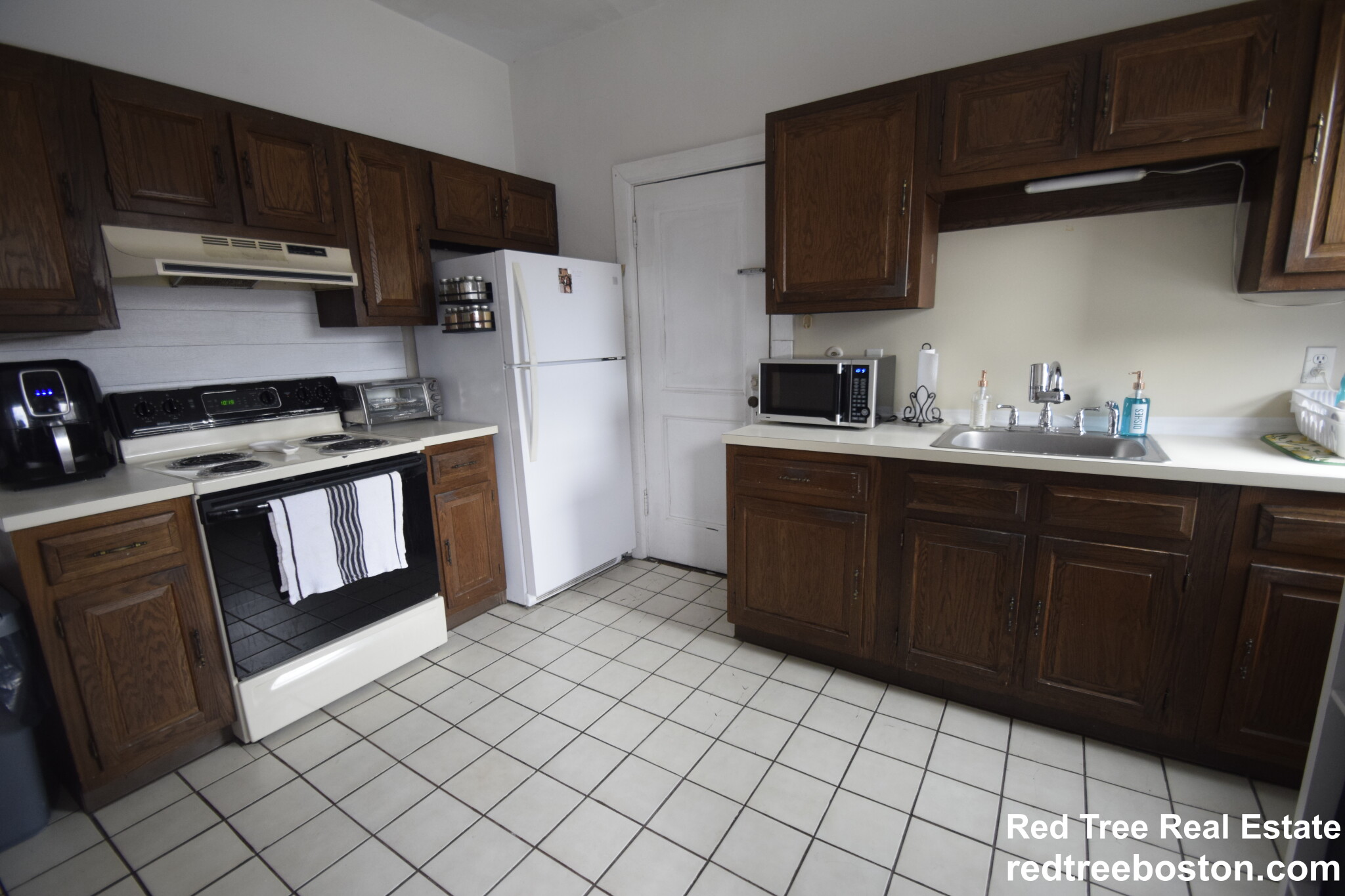 369 Tappan St, Coolidge Corner