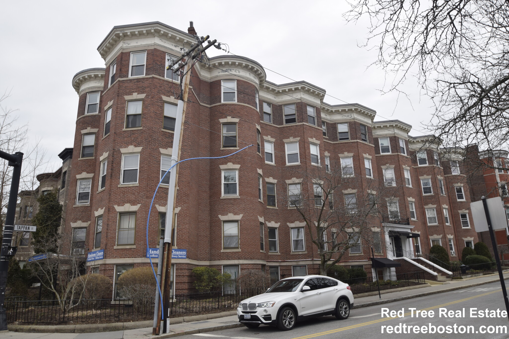 369 Tappan St, Coolidge Corner