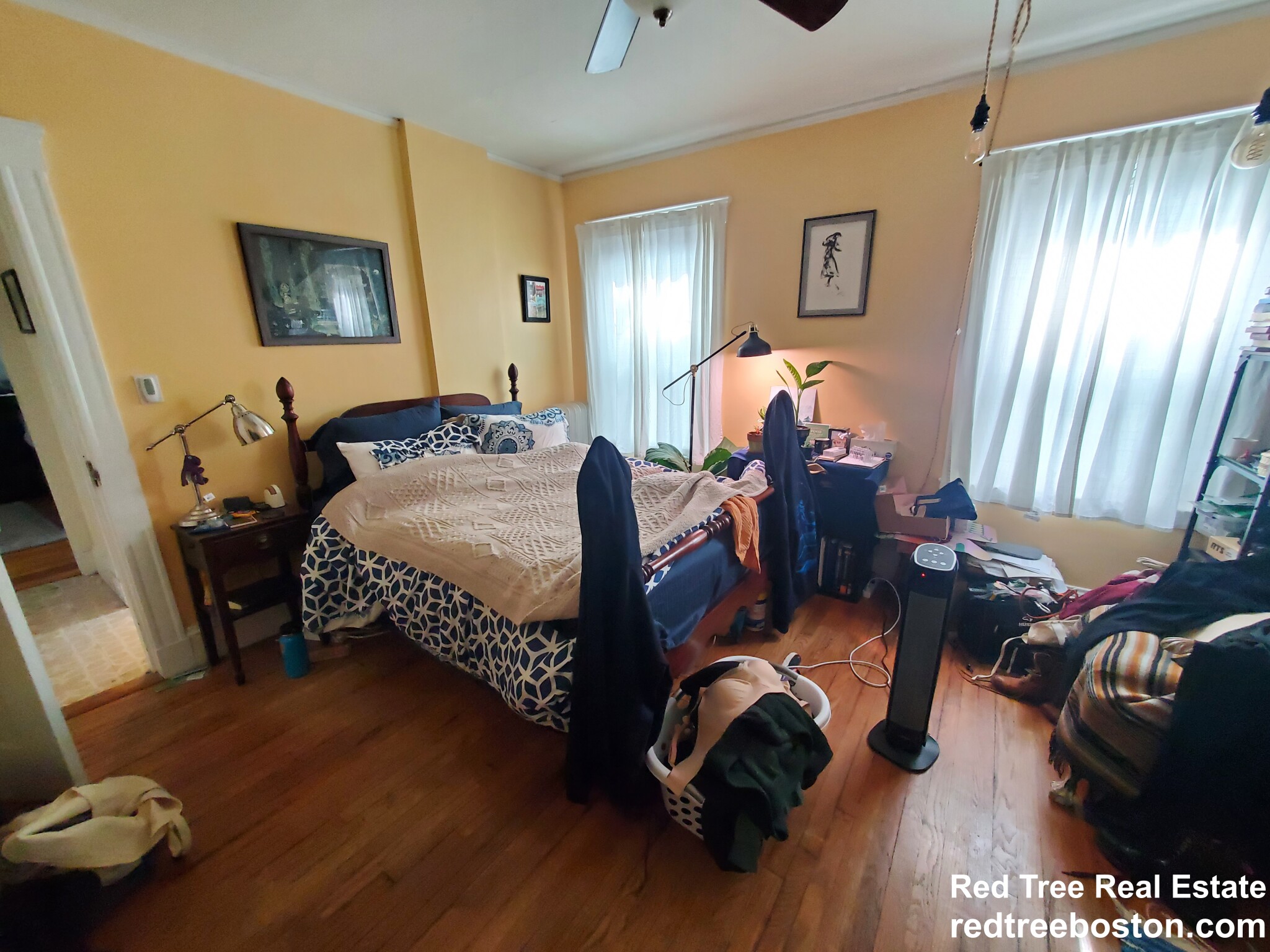 37 Brooks Ave, Arlington