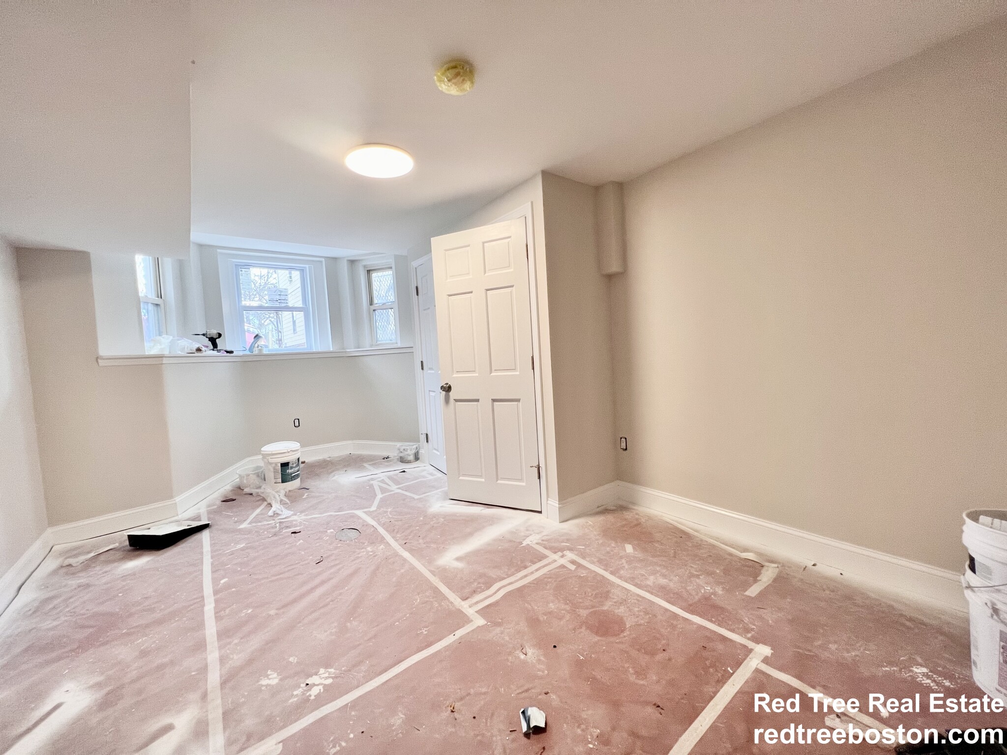 564 5th St, South Boston