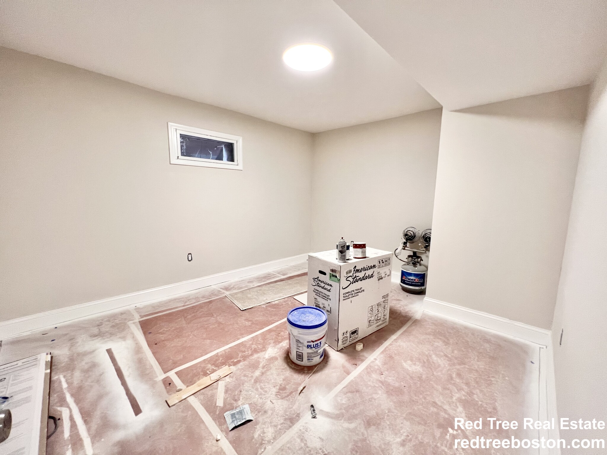 564 5th St, South Boston