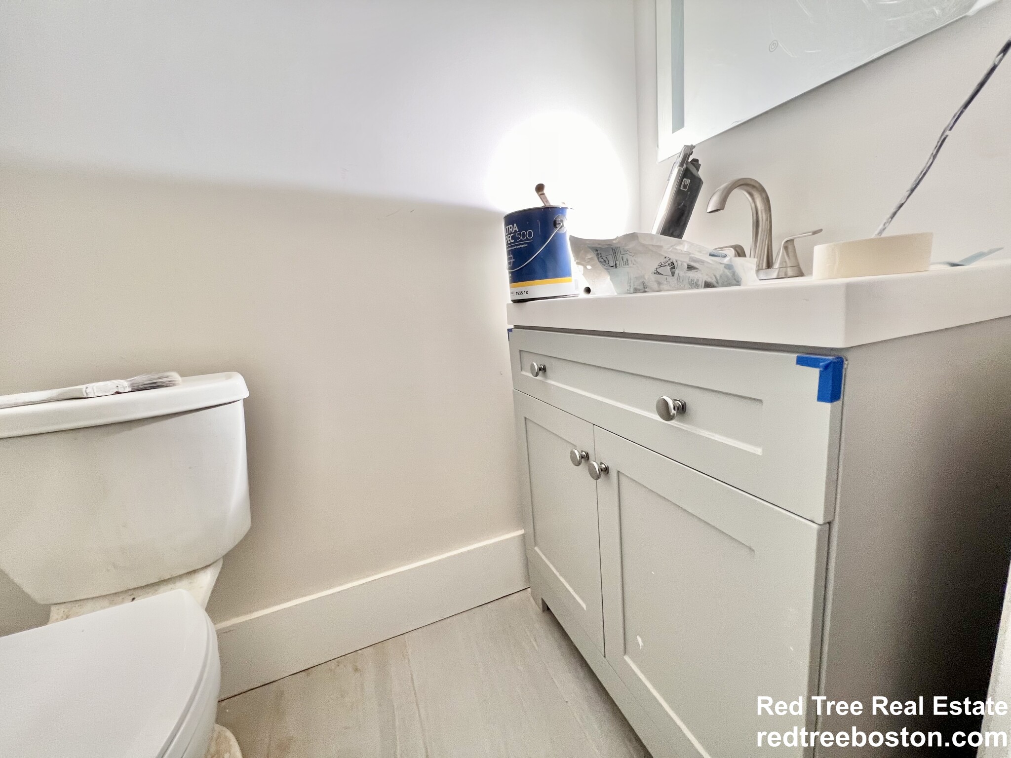 564 5th St, South Boston