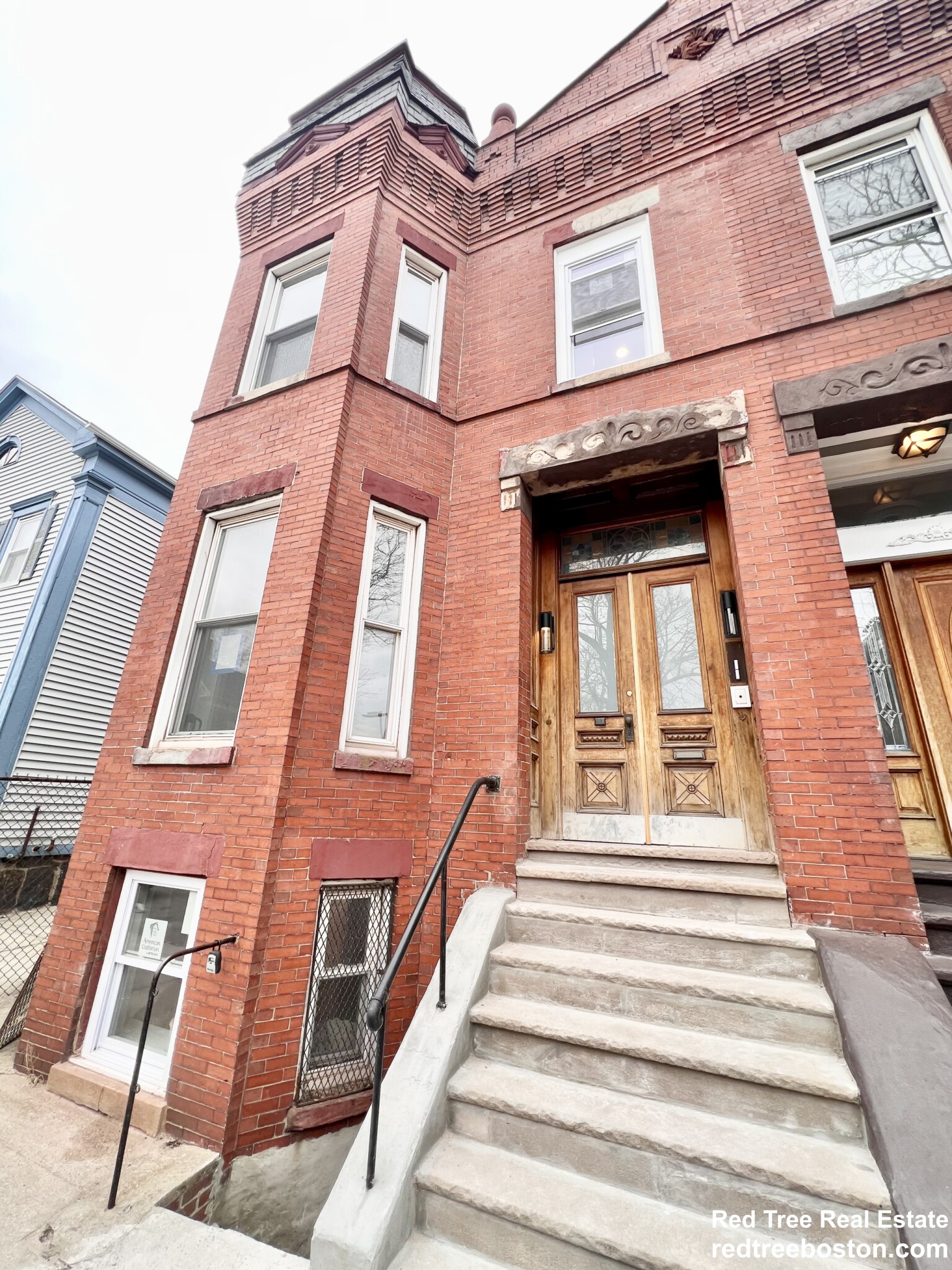 564 5th St, South Boston