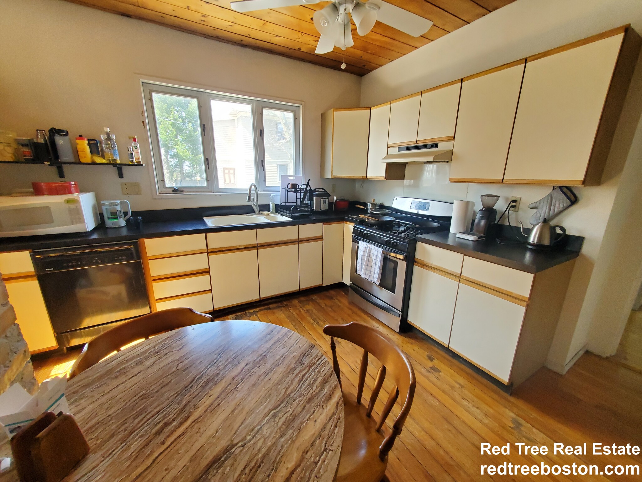 215 217 Boston Ave, Medford