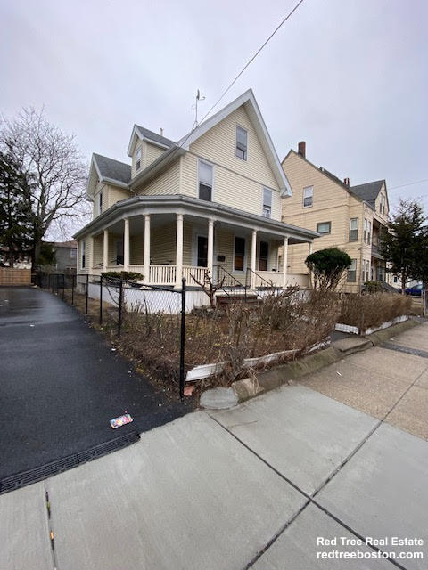 14 Reedsdale St, Allston