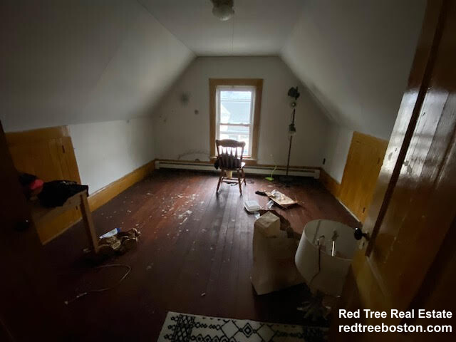 14 Reedsdale St, Allston