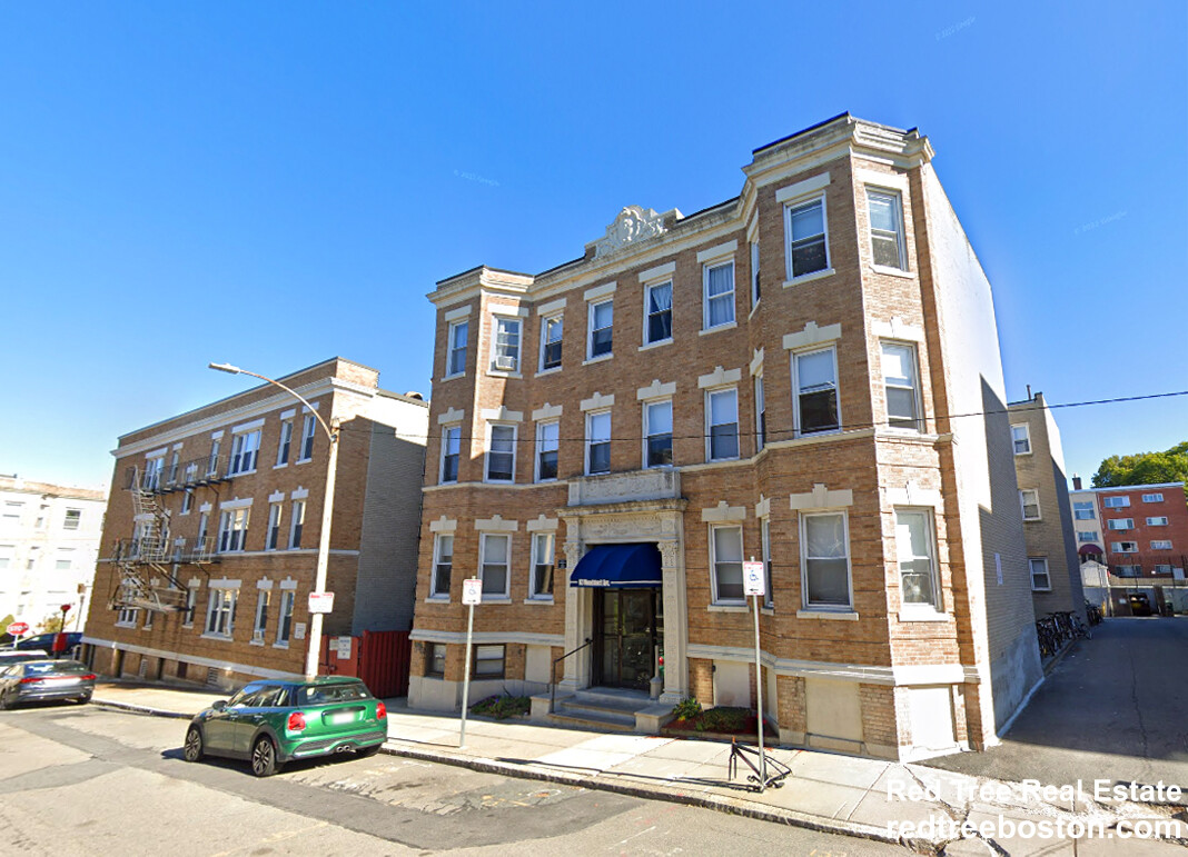 63 Woodstock Ave, Allston