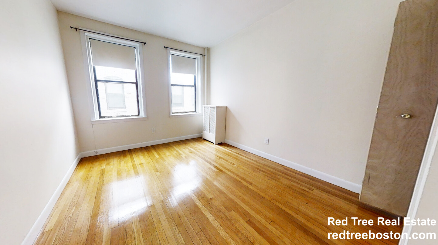 1131 Commonwealth Ave, Allston