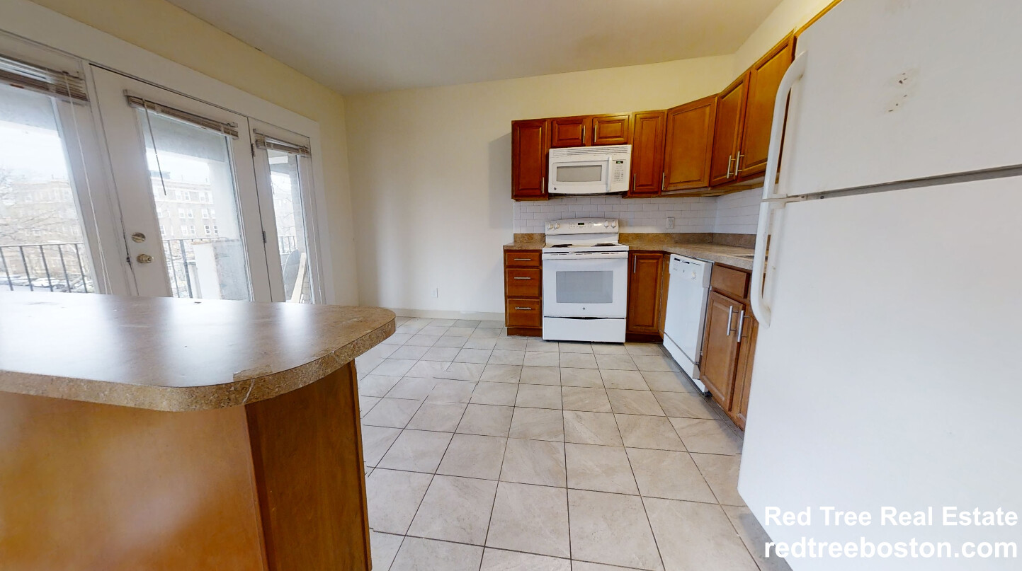 1131 Commonwealth Ave, Allston