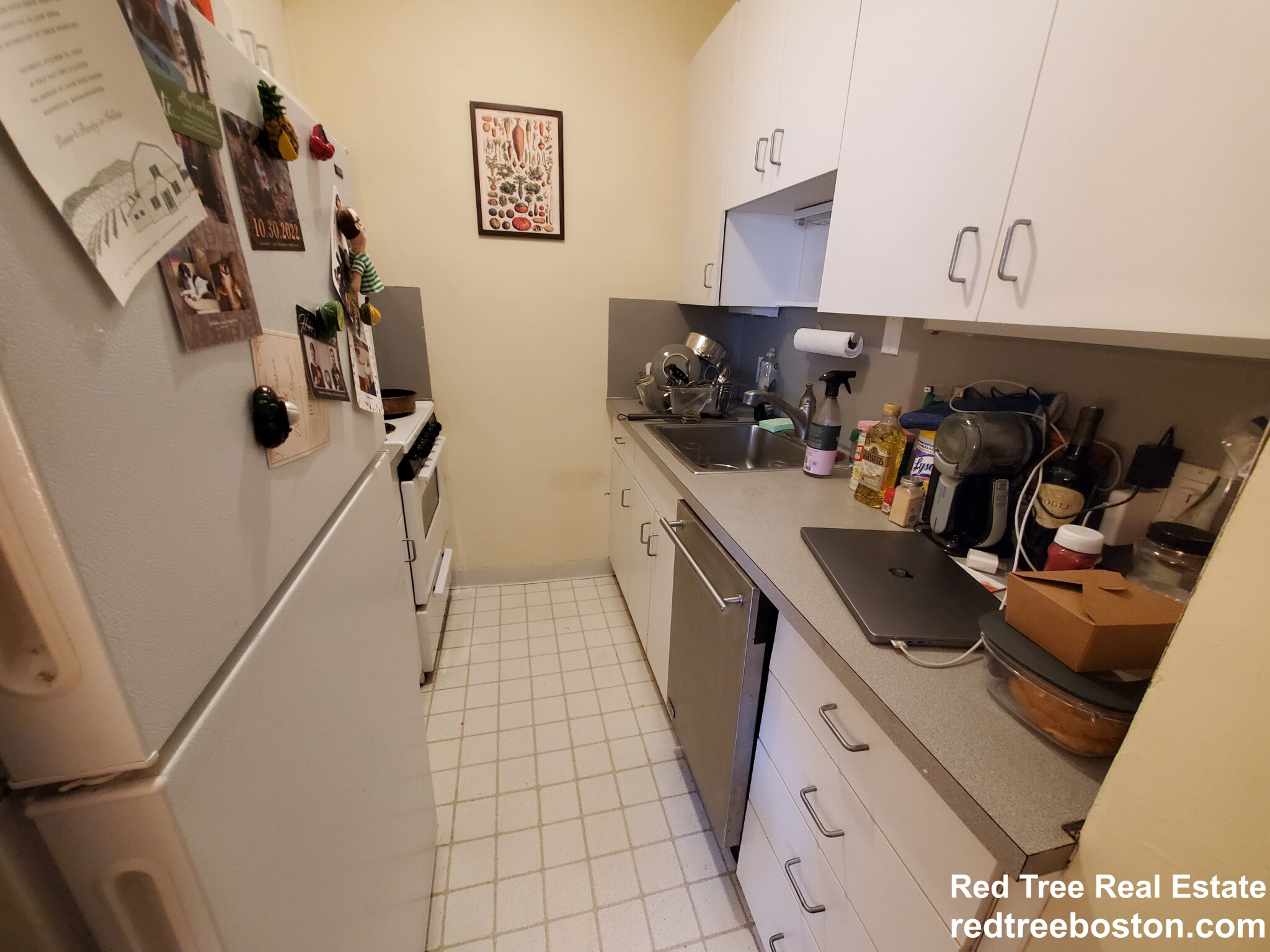 1748 Beacon St, Washington Square