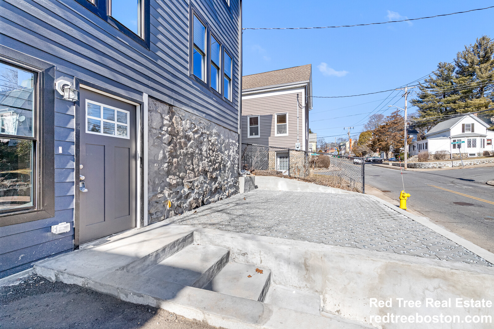 232 Fulton St, Medford