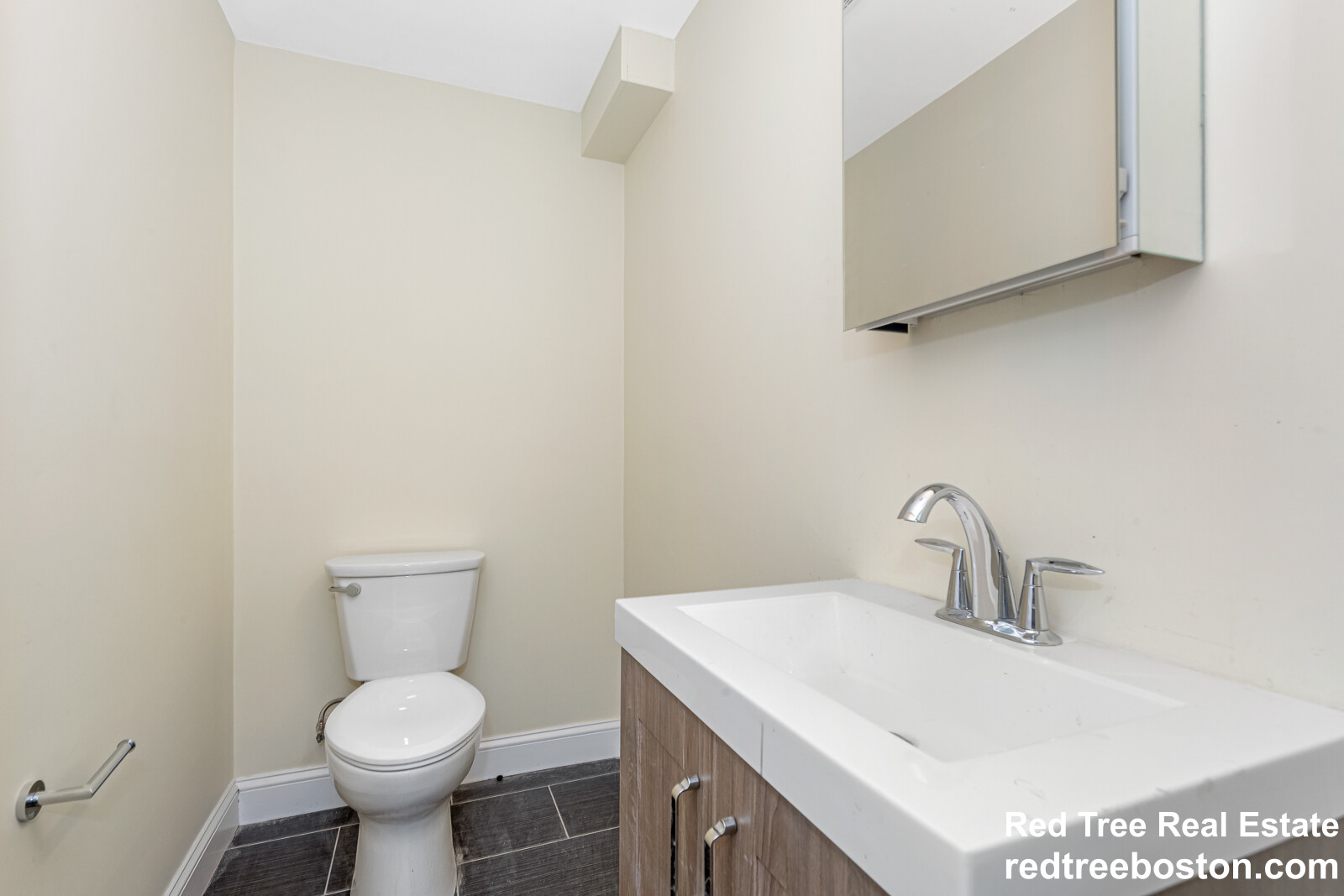 232 Fulton St, Medford