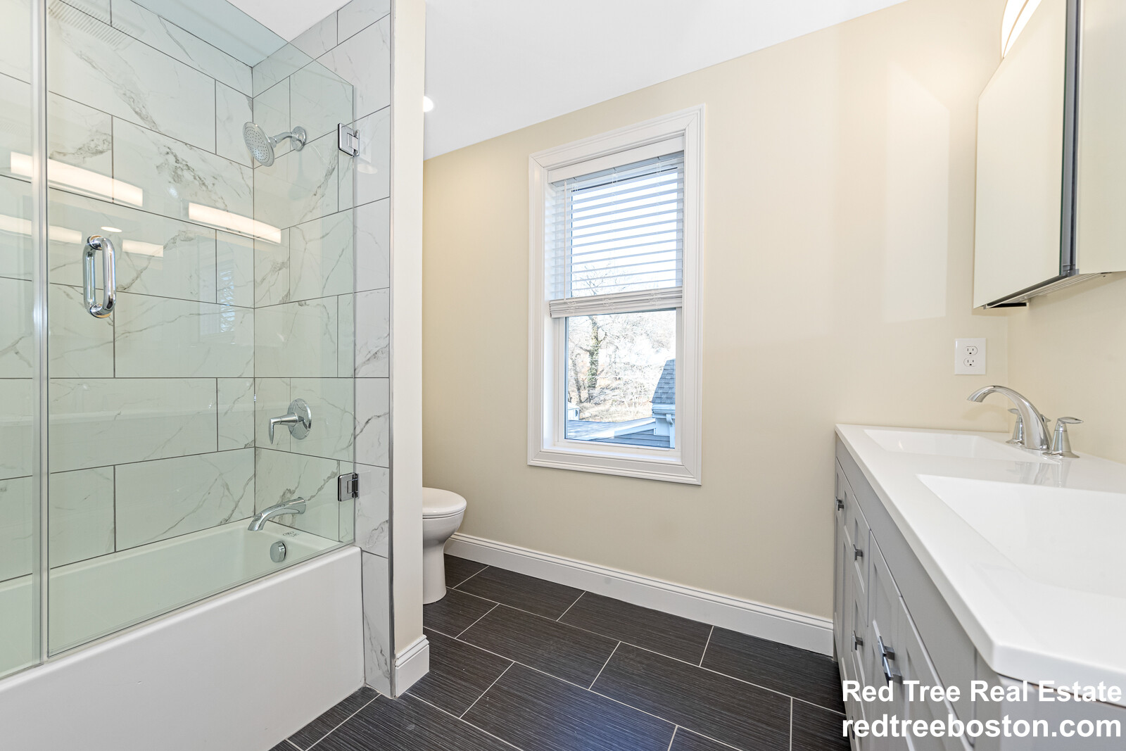 232 Fulton St, Medford