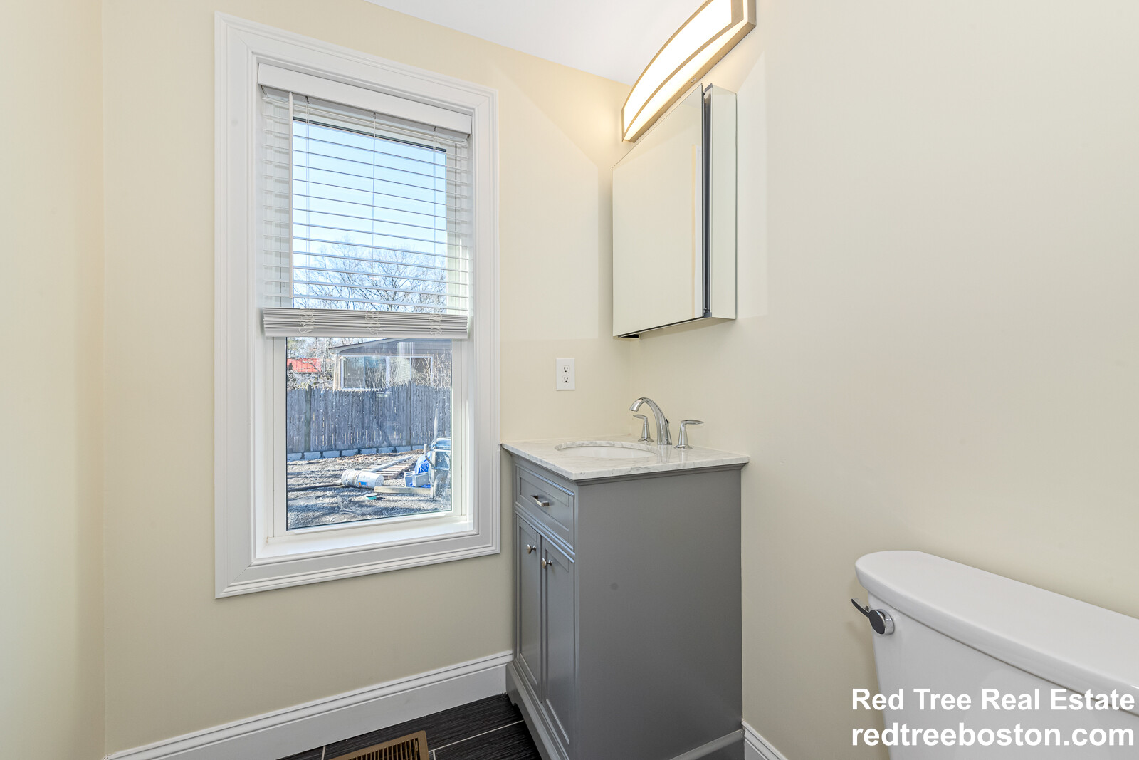 232 Fulton St, Medford