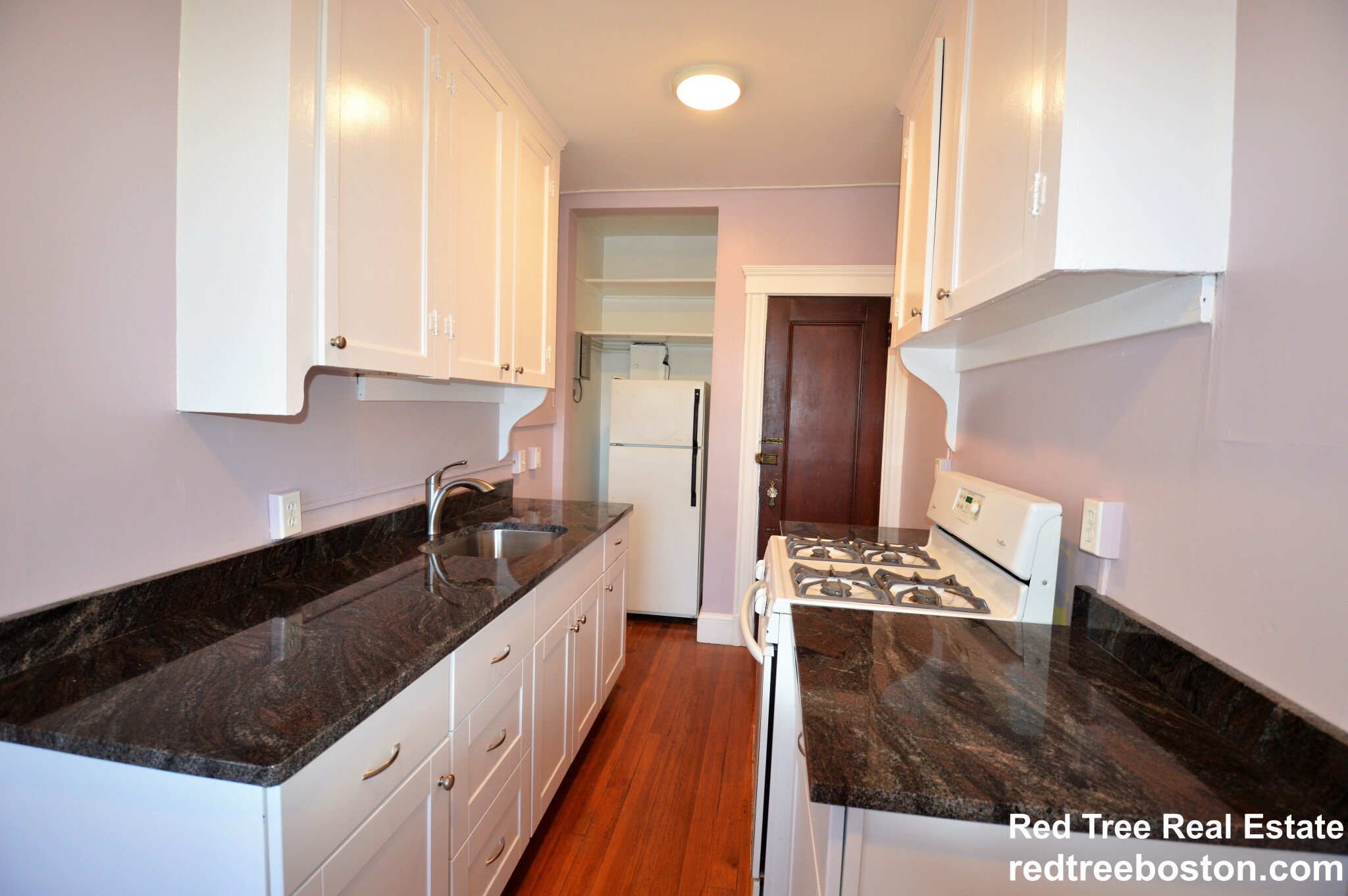 4 Washington Ave, Harvard Square