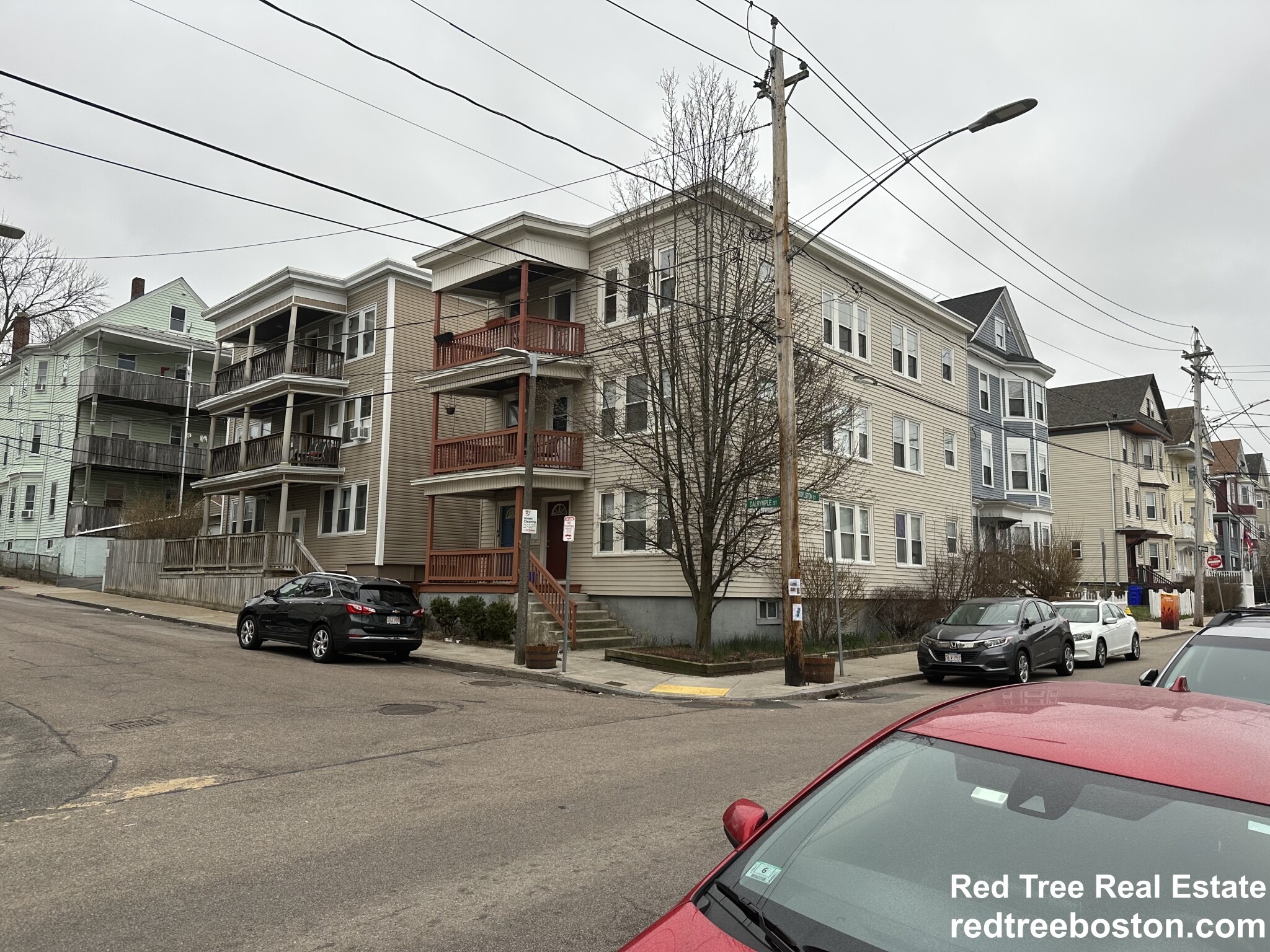 38 Dalrymple St, Jamaica Plain