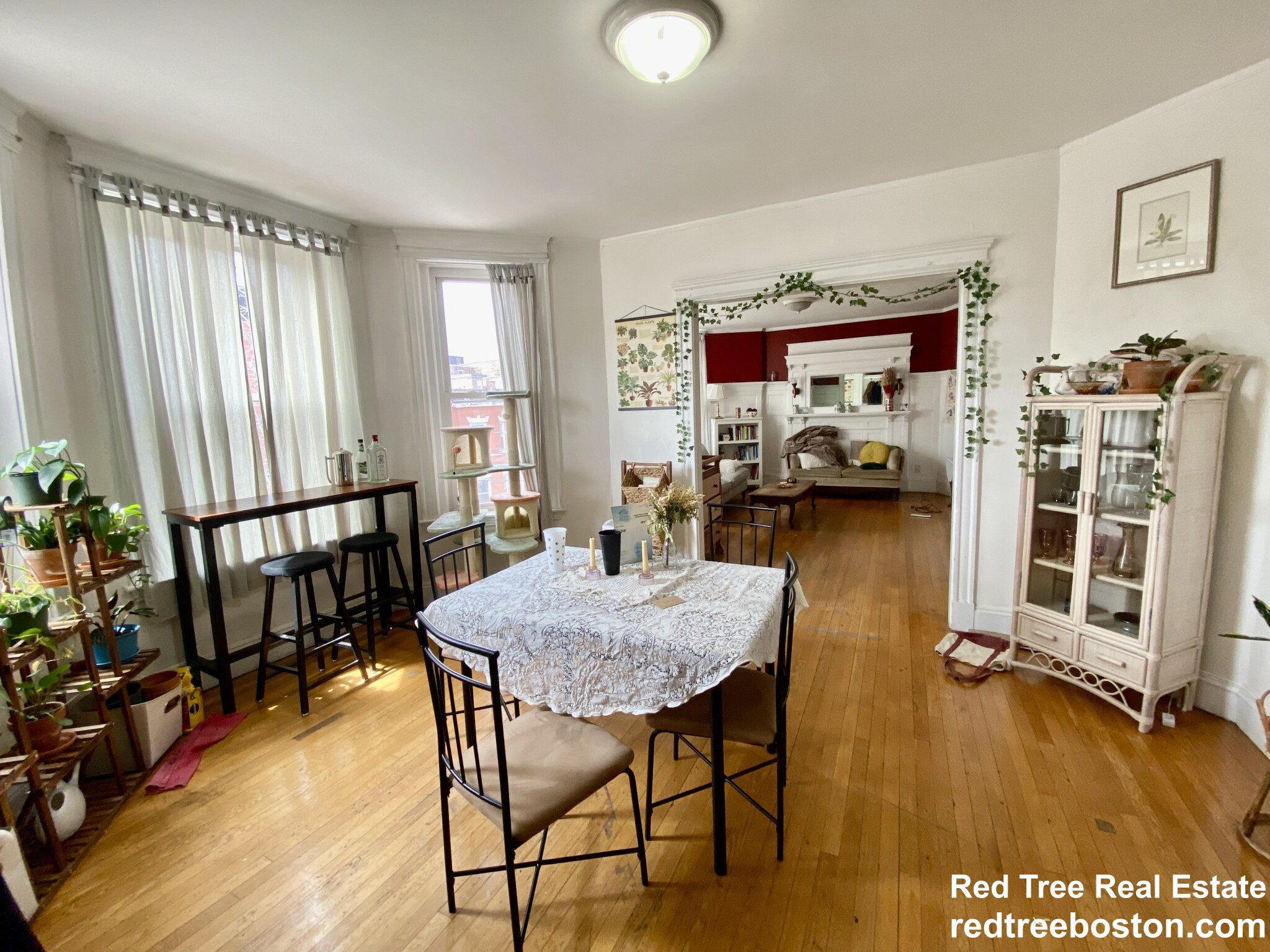 1908 Beacon St, Chestnut Hill