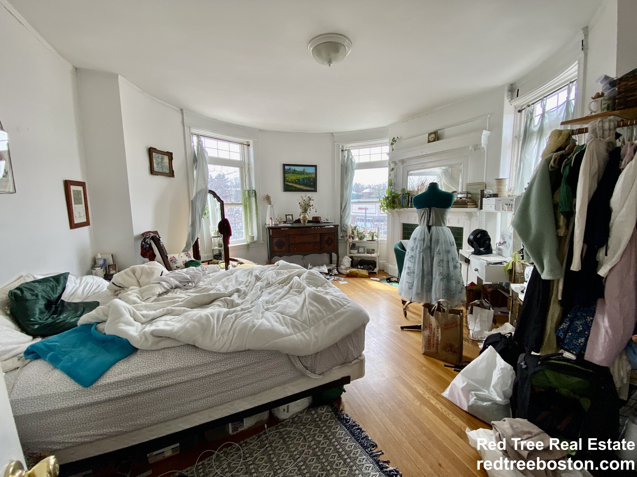 1908 Beacon St, Chestnut Hill