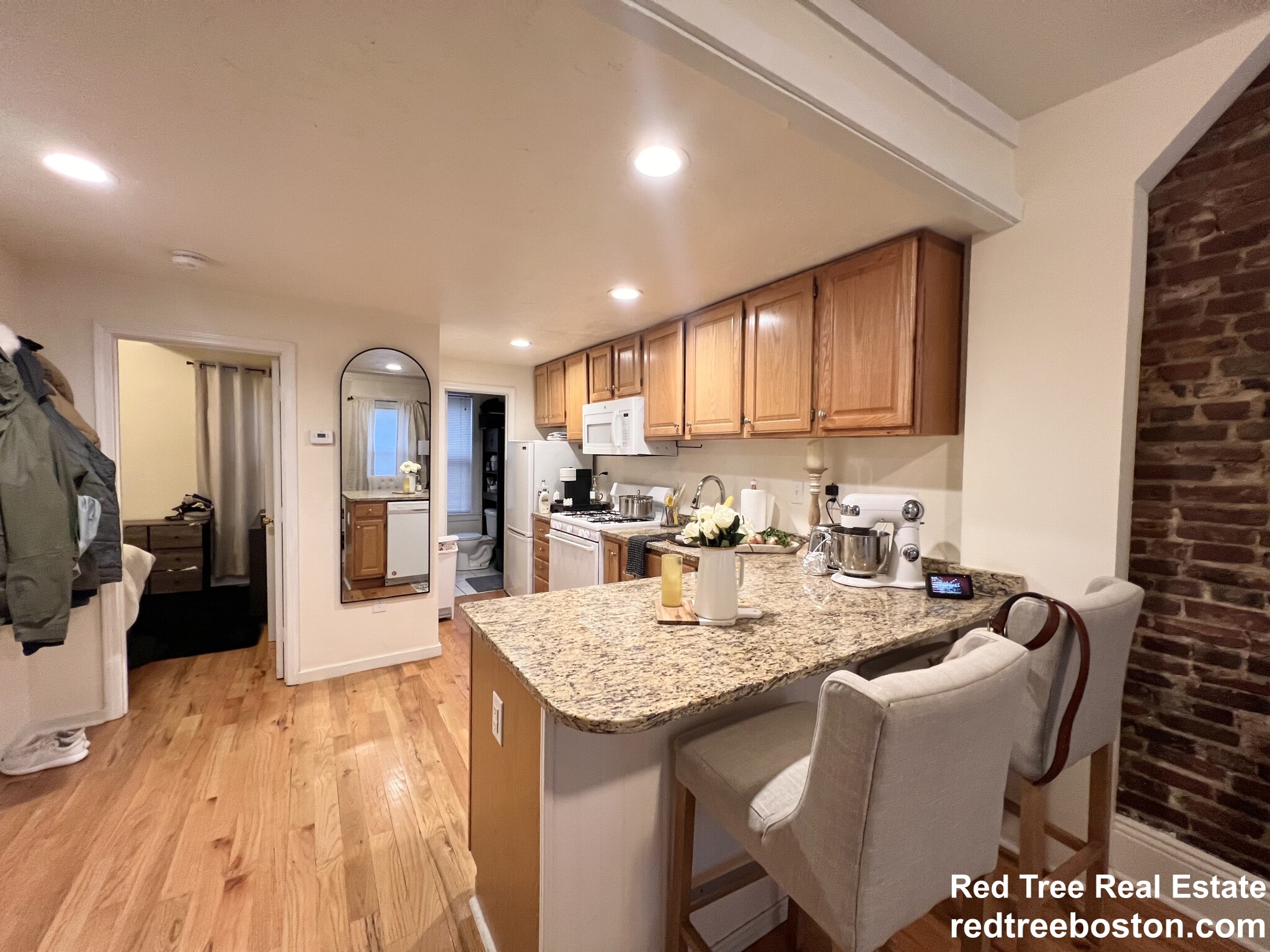 1 Grimes St, South Boston