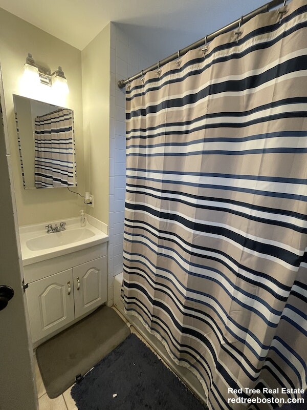 39 South Hall St, Somerville