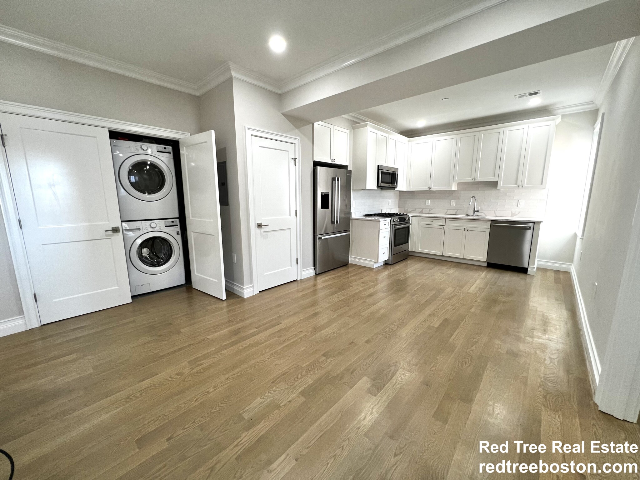 14 Mount Hood Rd, Brighton