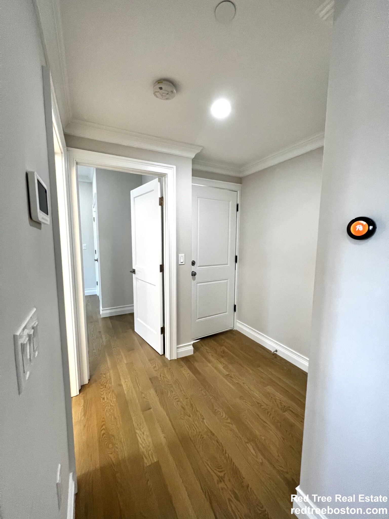 14 Mount Hood Rd, Brighton