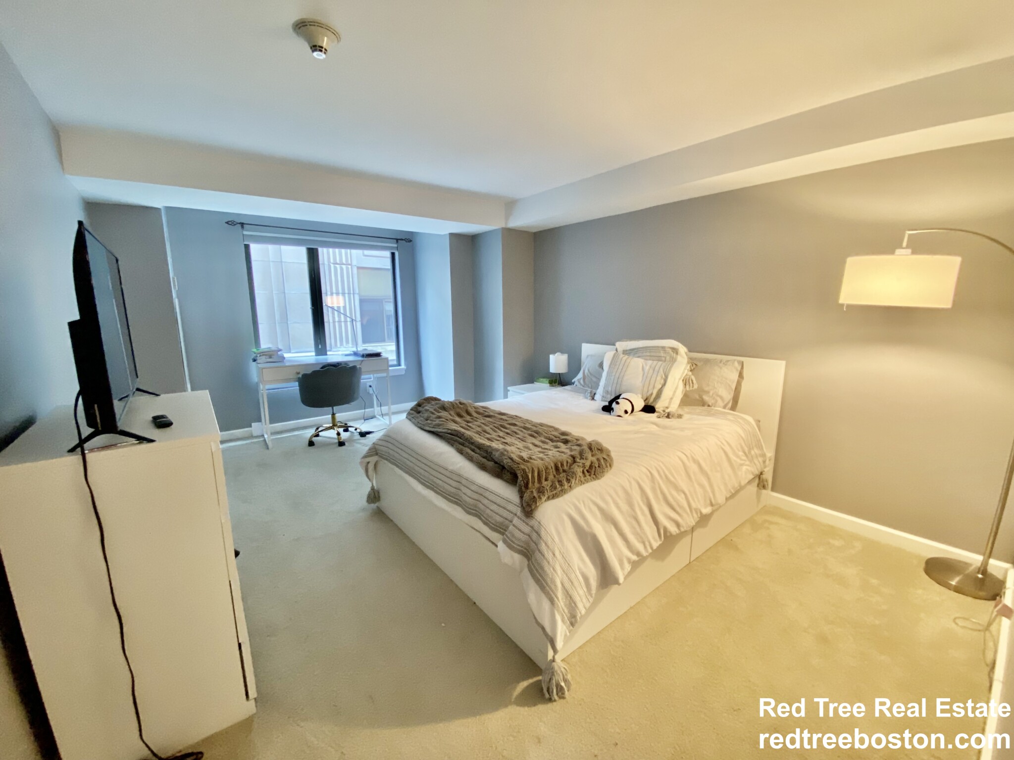 165 Tremont St, East Boston