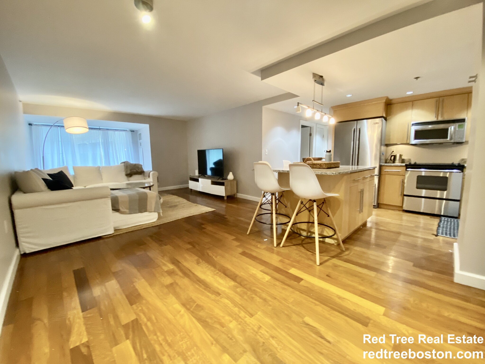 165 Tremont St, East Boston