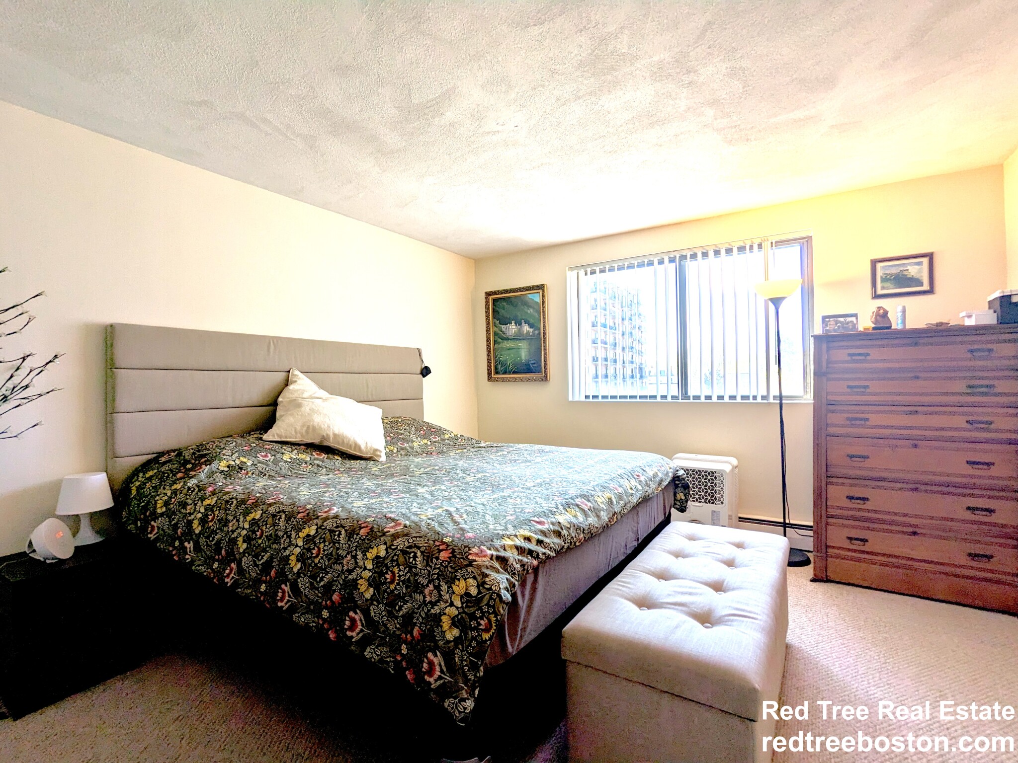 24 Whites Ave, Watertown