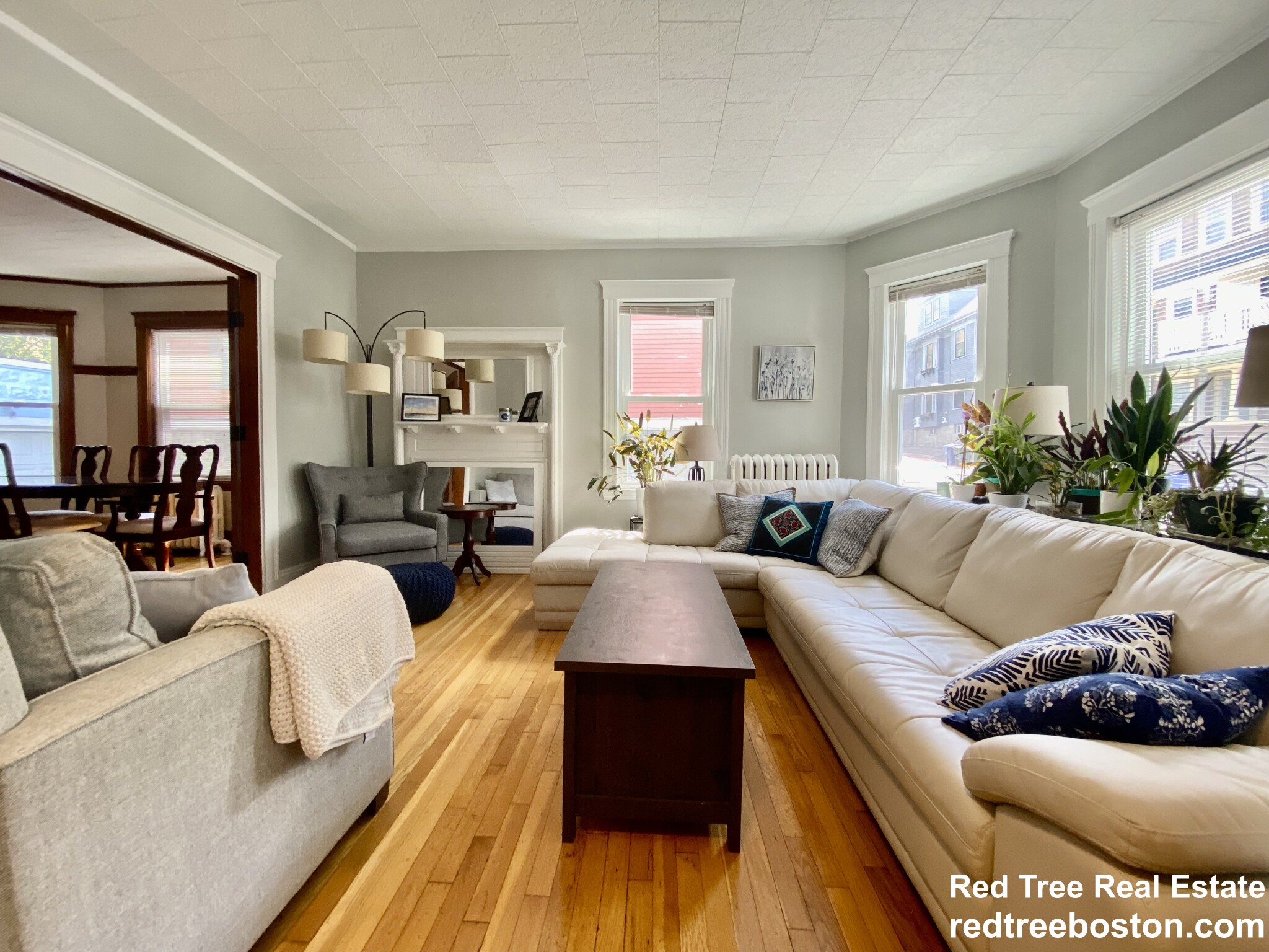 11 Parkton Rd, Jamaica Plain