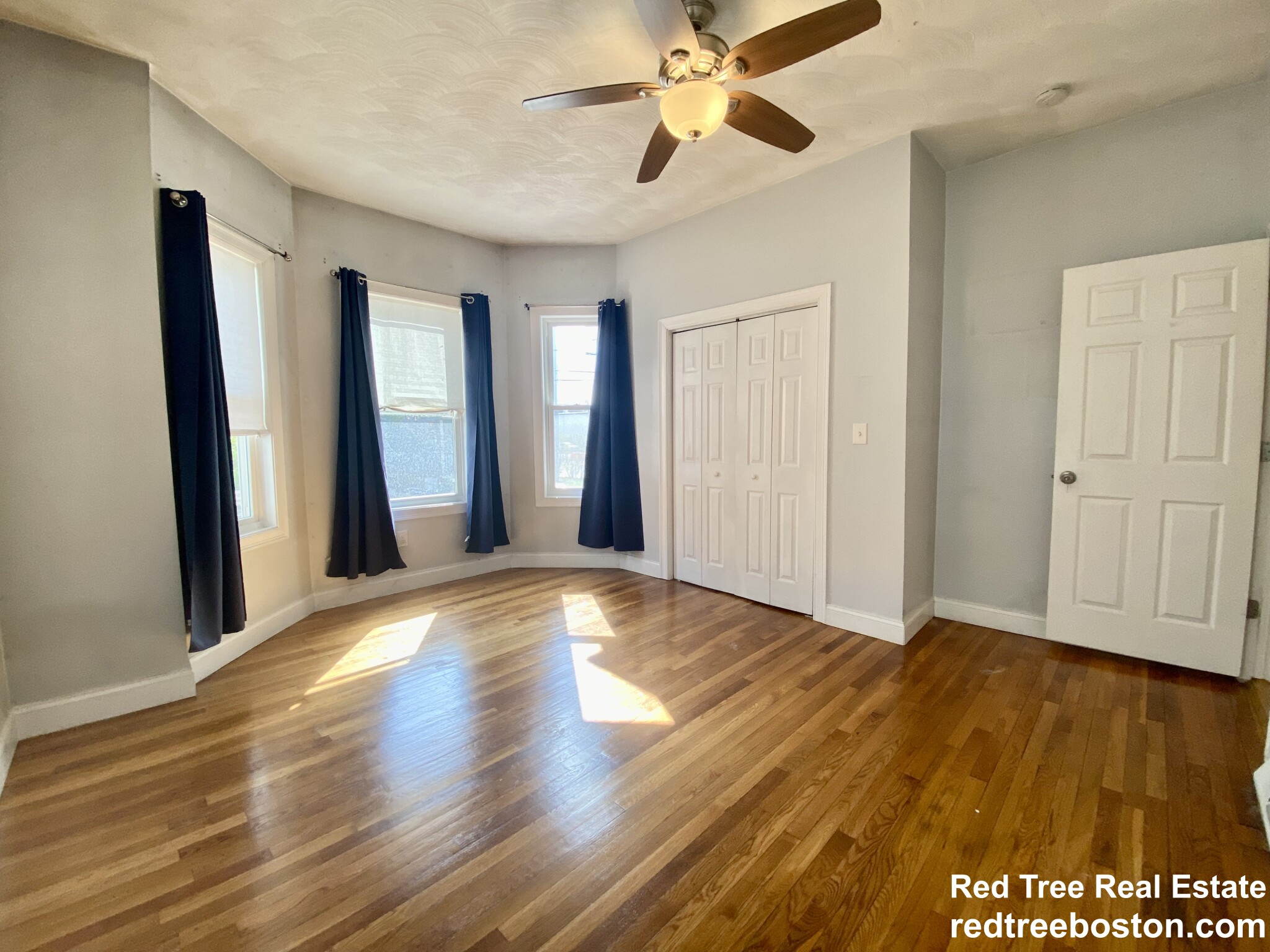 46 Brookley Rd, Jamaica Plain