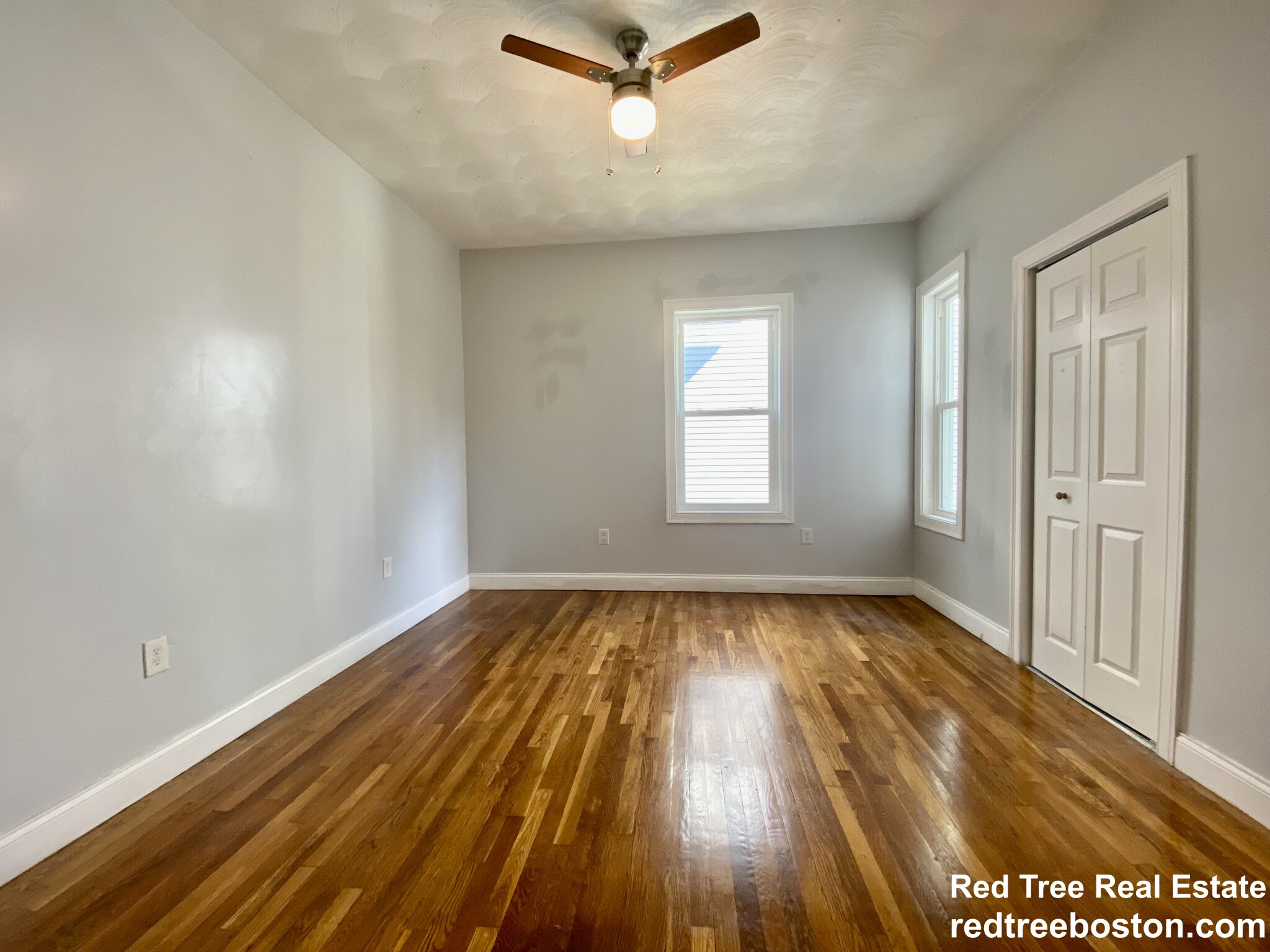 46 Brookley Rd, Jamaica Plain