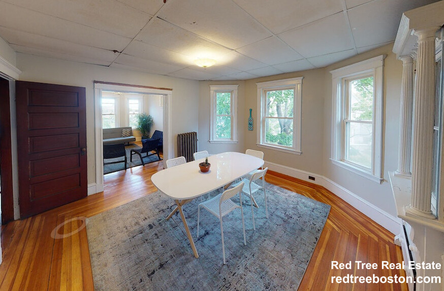 24 Dearborn Rd, Davis Square