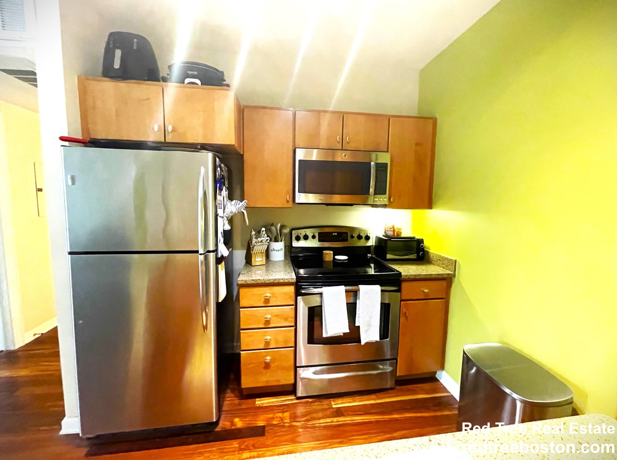 4 Repton Cir, Watertown