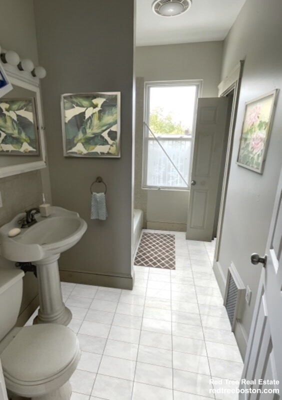 240 Allston St, Cambridgeport